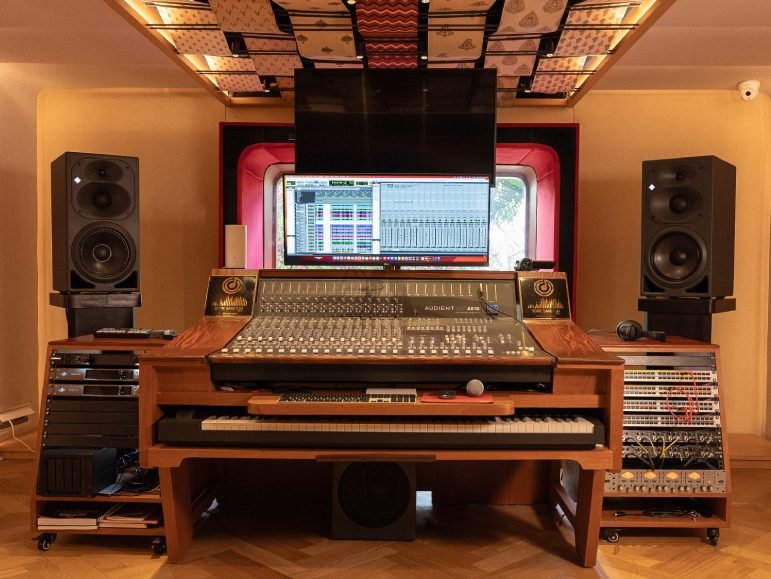 Control room with the console, monitors and outboard racks